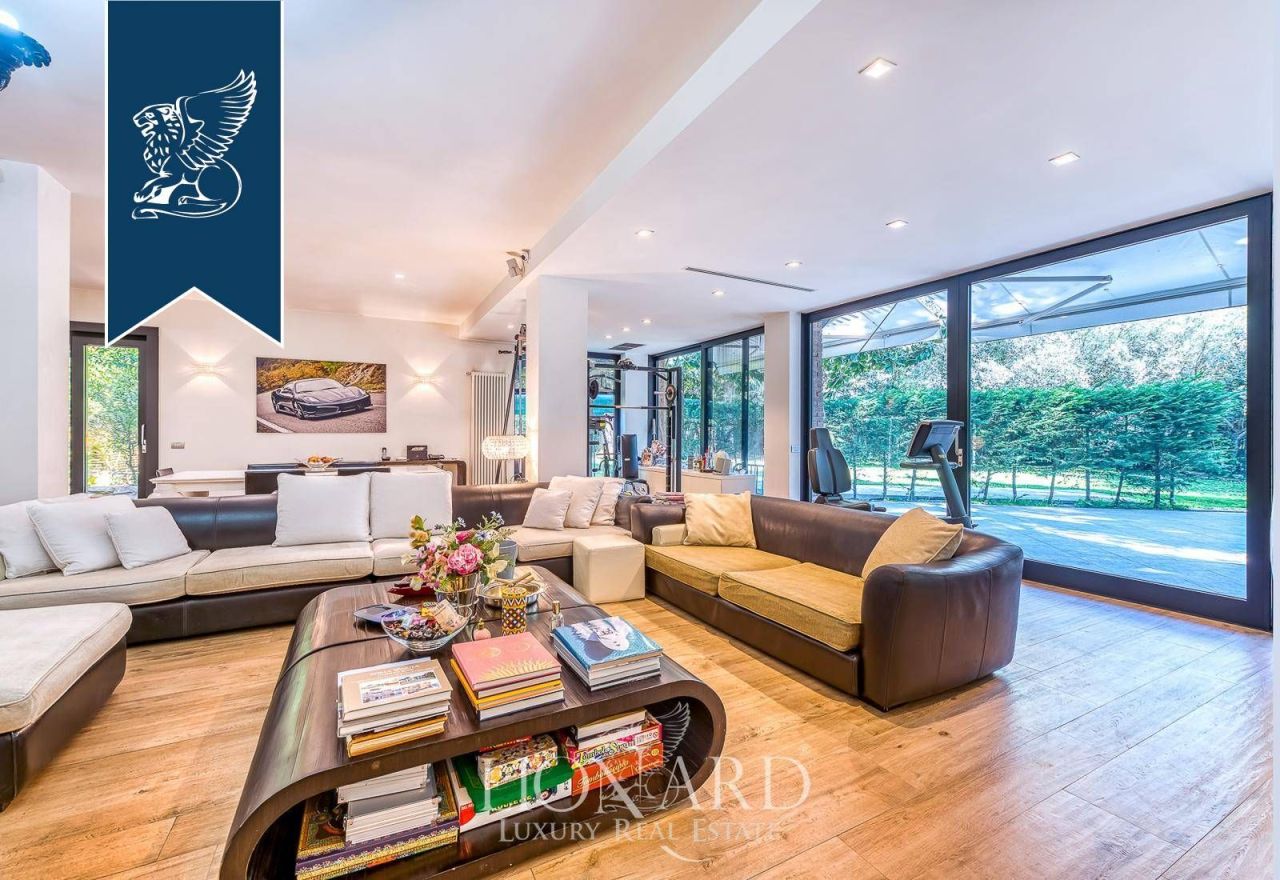 Вилла в Риме, Италия, 350 м² - фото 9