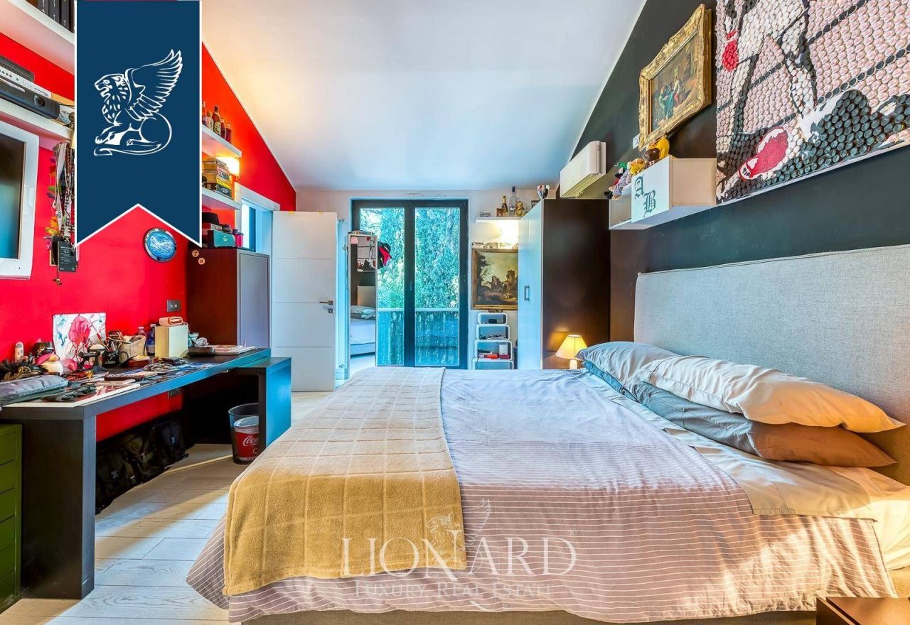 Вилла в Риме, Италия, 350 м² - фото 15