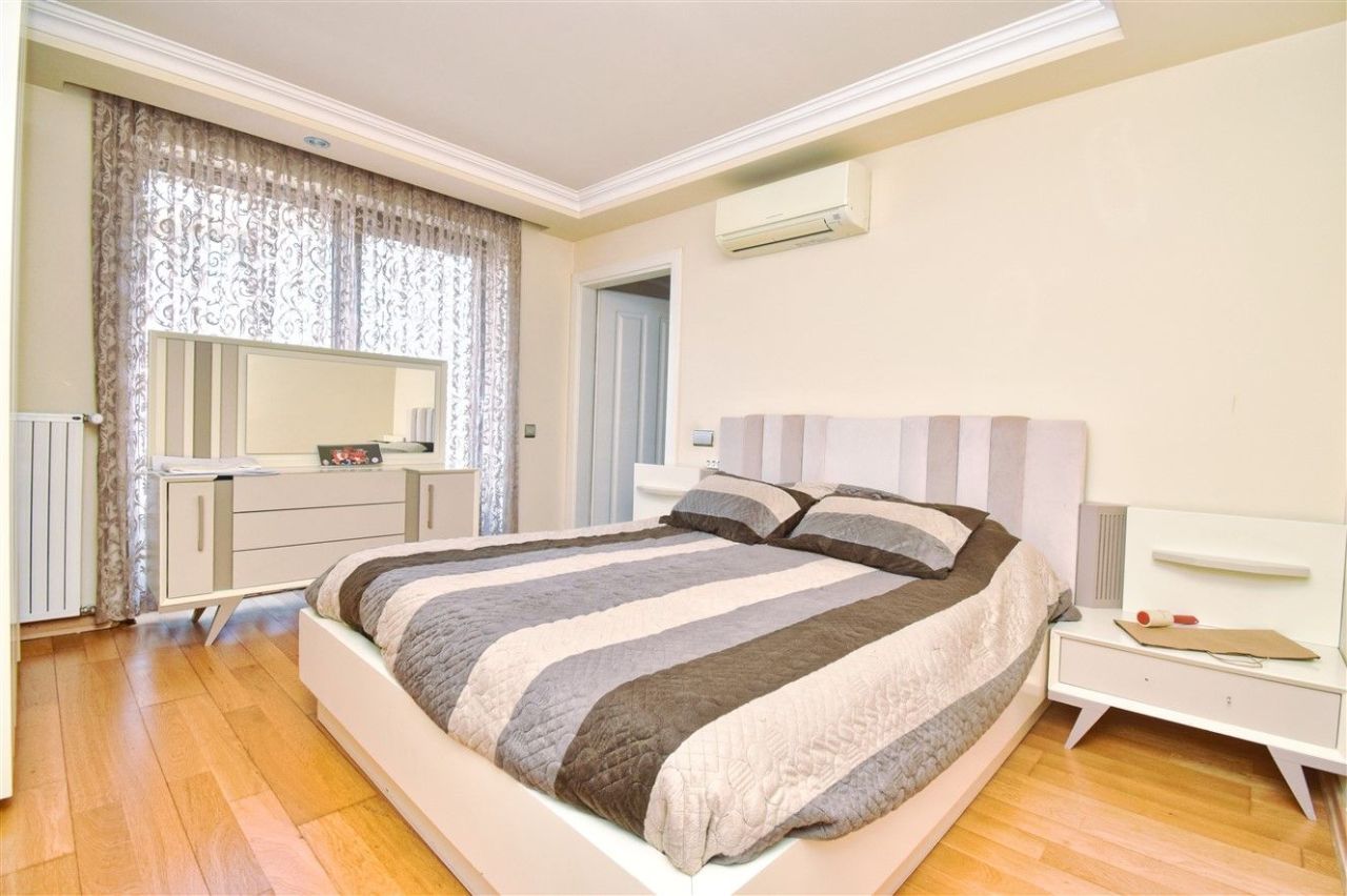 Квартира в Анталии, Турция, 130 м² - фото 8