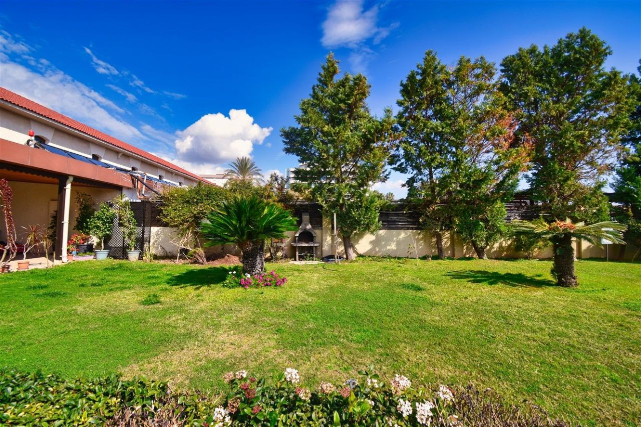 Квартира в Анталии, Турция, 130 м² - фото 15