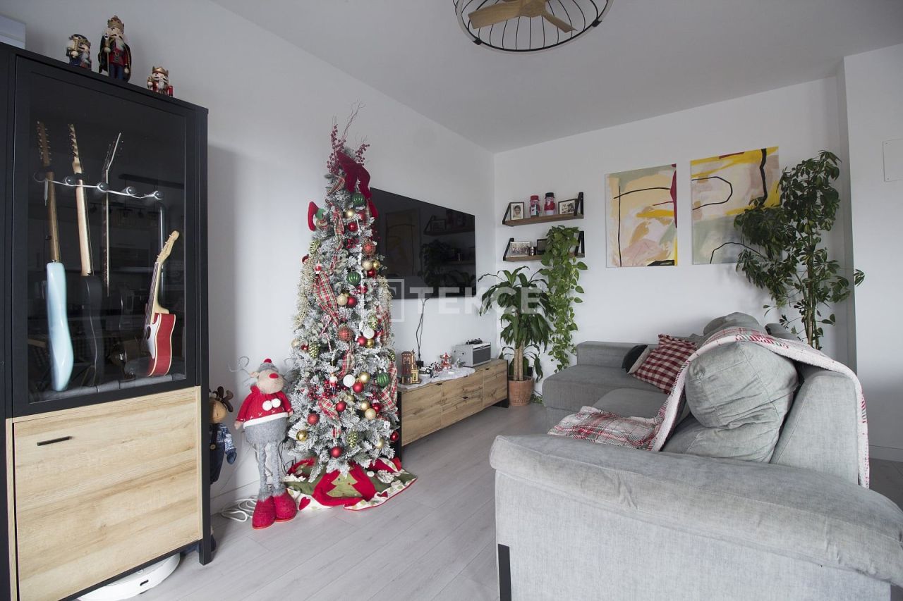 Апартаменты в Бенальмадене, Испания, 80 м² - фото 6