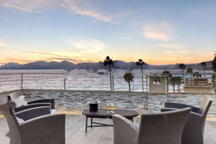 Квартира в Каннах, Франция, 128 м² - фото 1