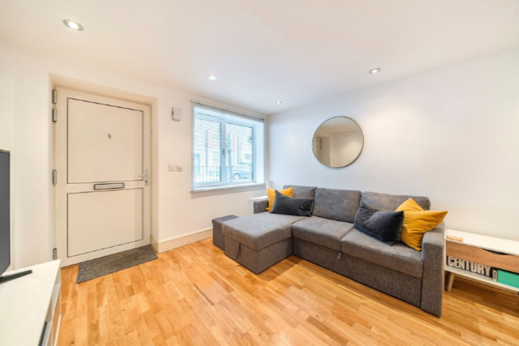 Квартира в Лондоне, Великобритания, 56 м² - фото 1