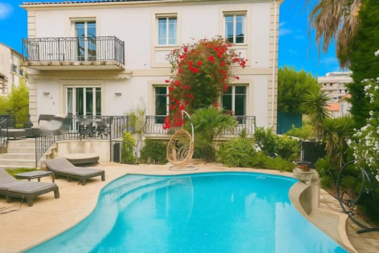 Квартира в Каннах, Франция, 270 м² - фото 1