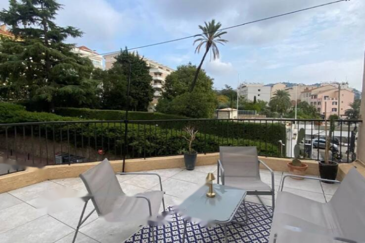 Квартира в Каннах, Франция, 67 м² - фото 1