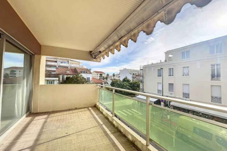 Квартира в Каннах, Франция, 55 м² - фото 1