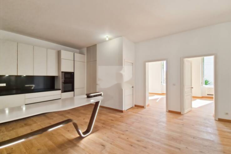 Квартира в Каннах, Франция, 181 м² - фото 2