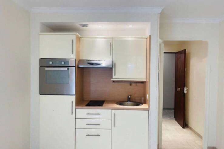 Квартира в Каннах, Франция, 21 м² - фото 2