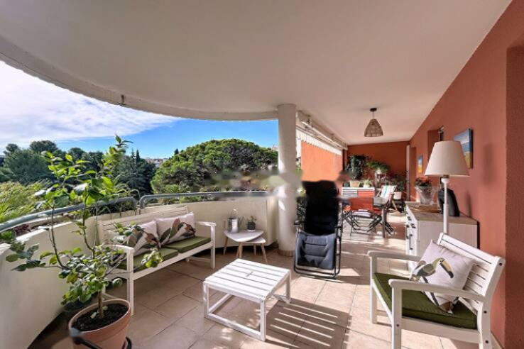 Квартира в Каннах, Франция, 95 м² - фото 2