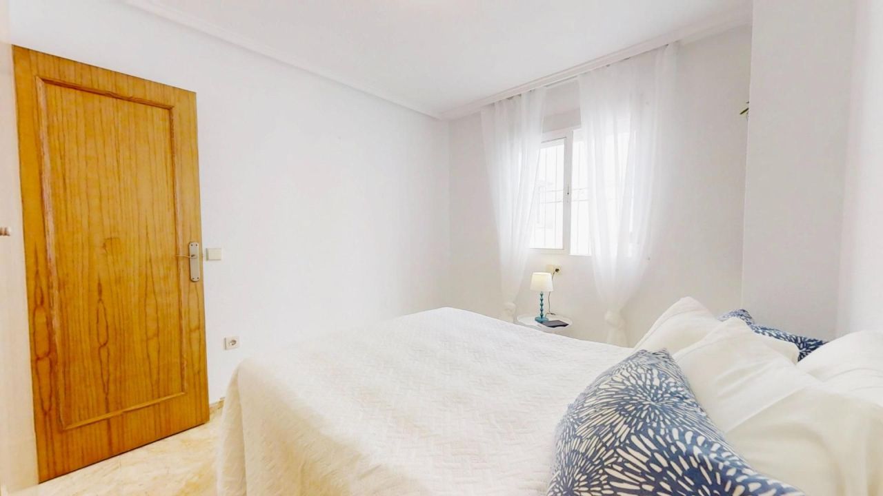 Квартира в Торревьехе, Испания, 70 м² - фото 14