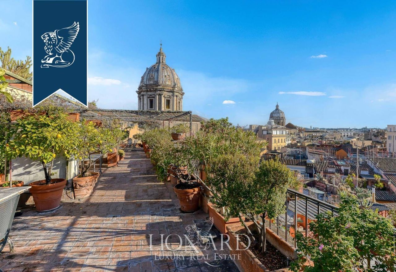 Дом в Риме, Италия, 314 м² - фото 1