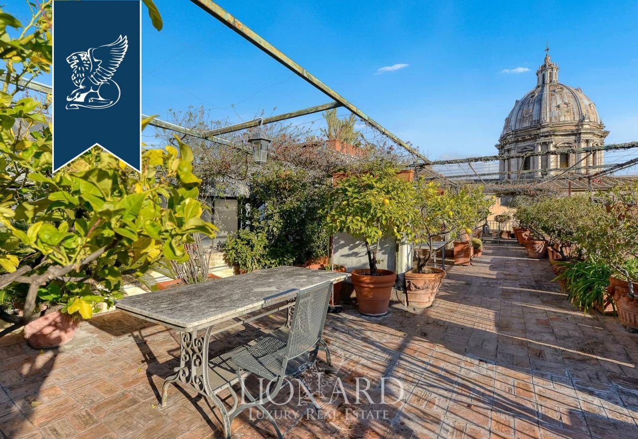 Дом в Риме, Италия, 314 м² - фото 2