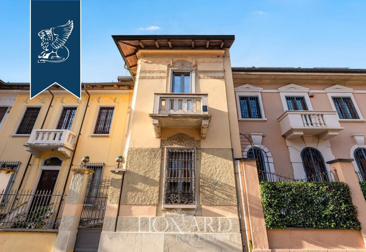 Вилла в Милане, Италия, 250 м² - фото 3