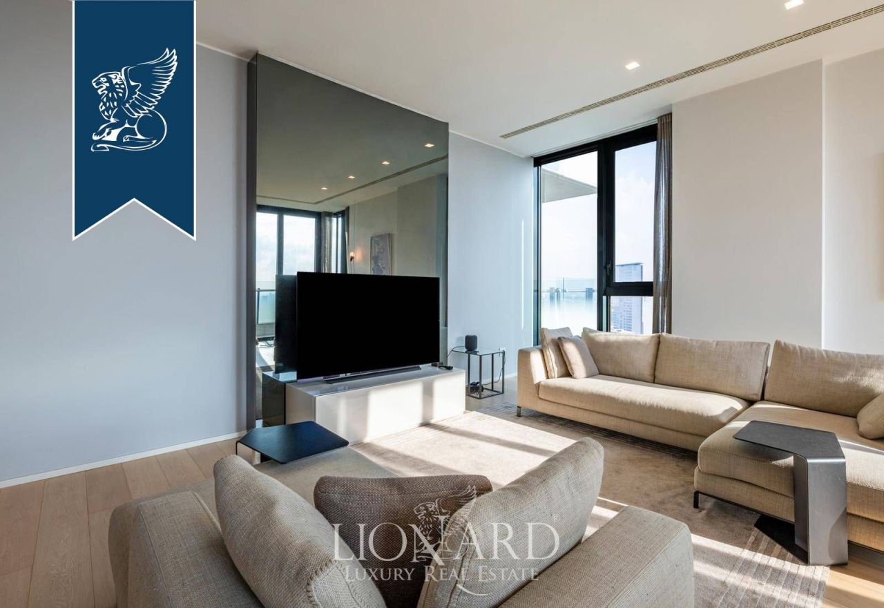 Апартаменты в Милане, Италия, 235 м² - фото 3