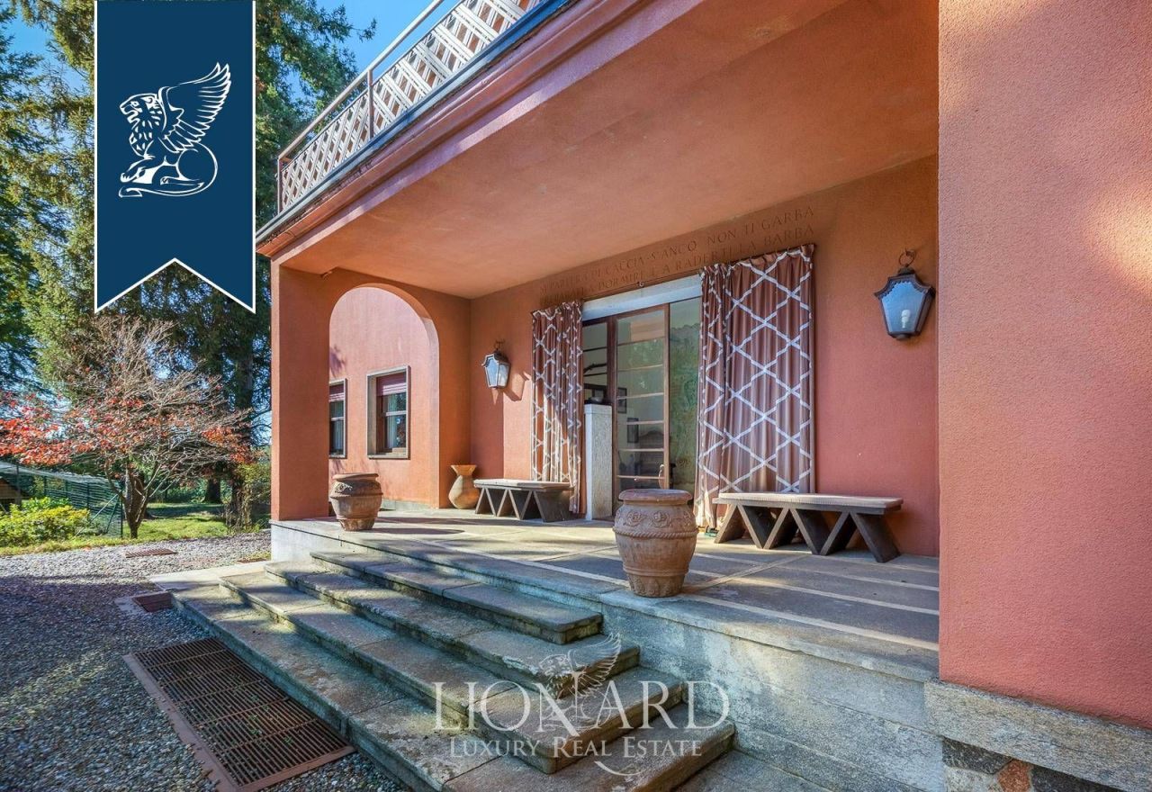 Вилла в Новаре, Италия, 1 732 м² - фото 9