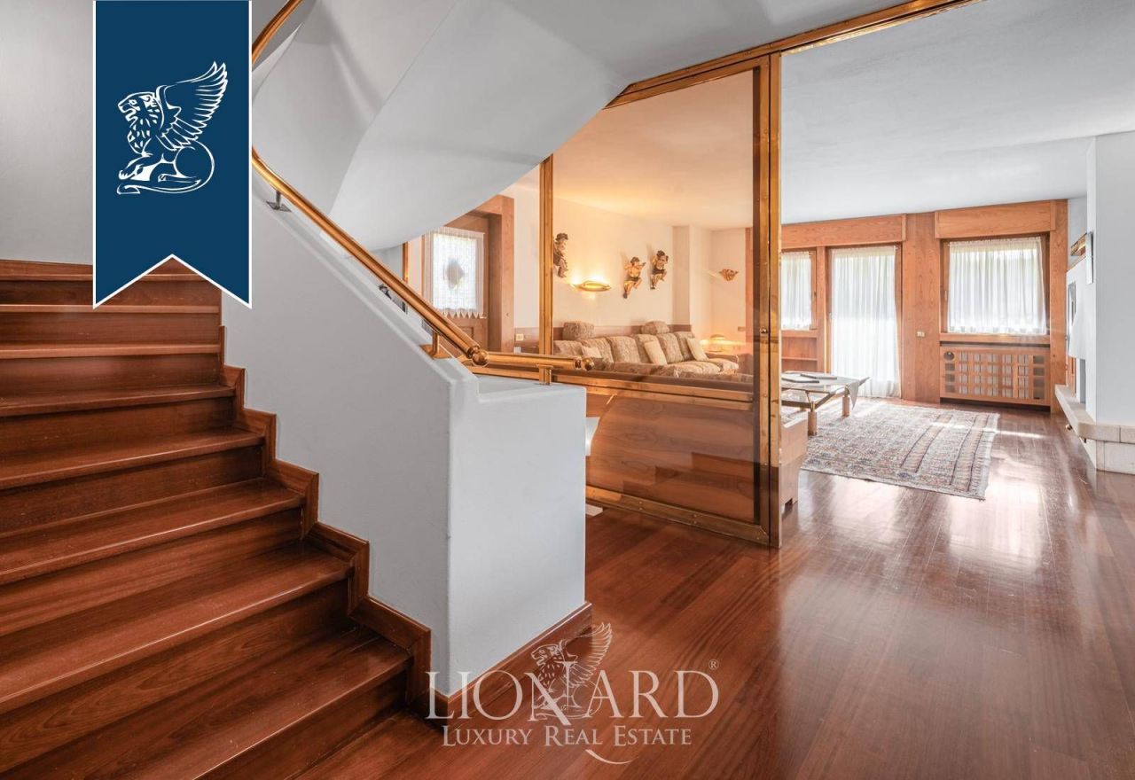 Вилла в Кортина Д'Ампеццо, Италия, 950 м² - фото 10