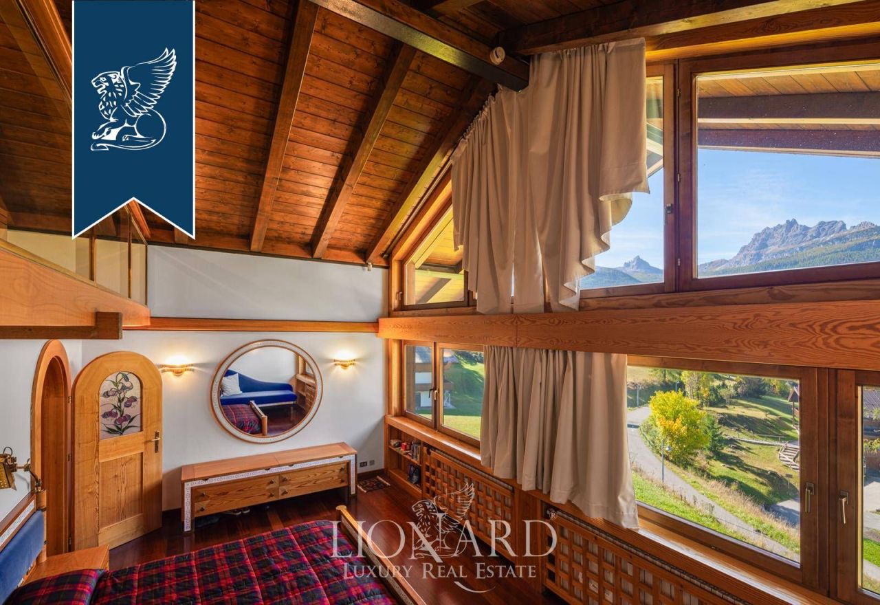 Вилла в Кортина Д'Ампеццо, Италия, 950 м² - фото 12