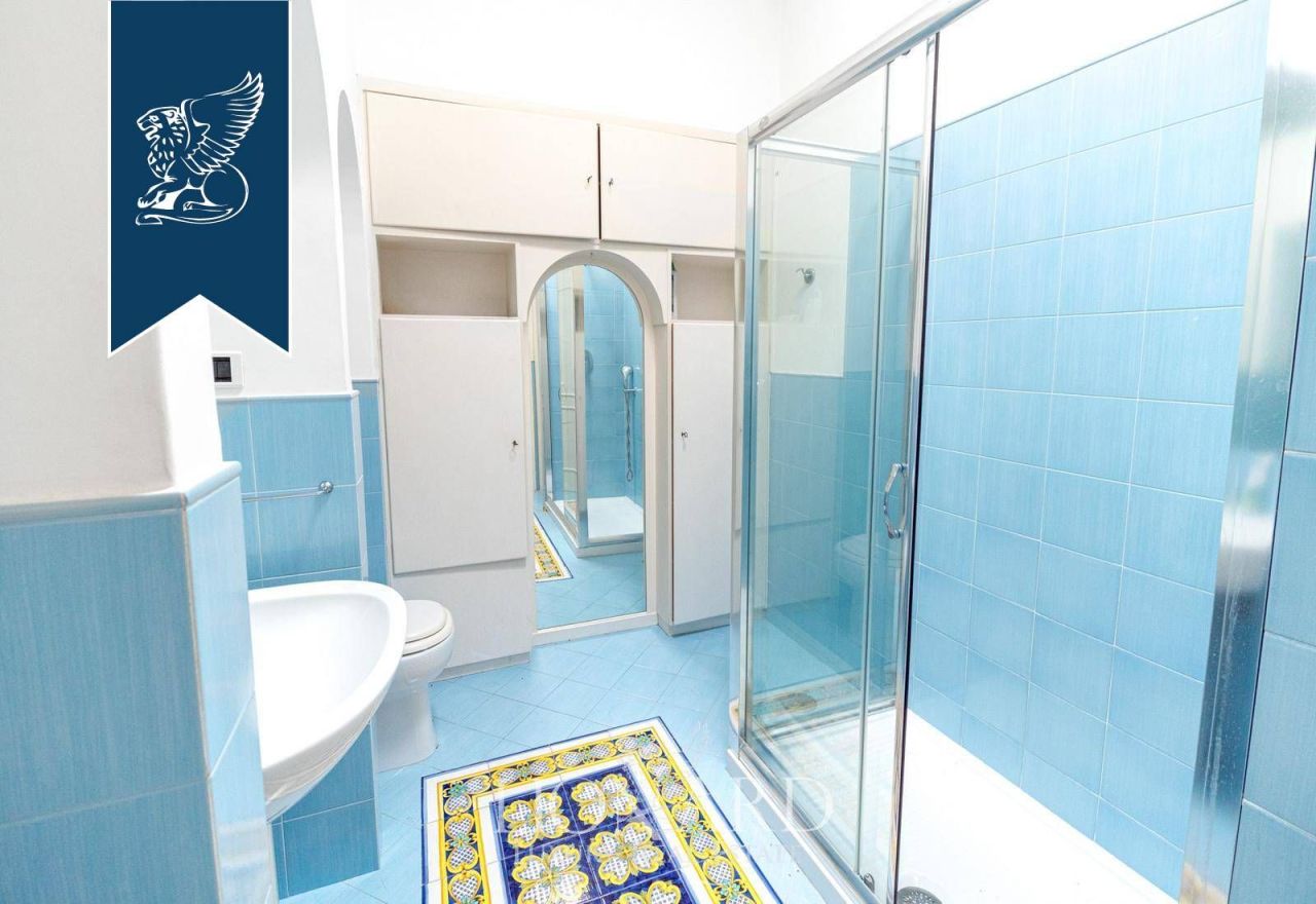 Апартаменты на Капри, Италия, 76 м² - фото 12