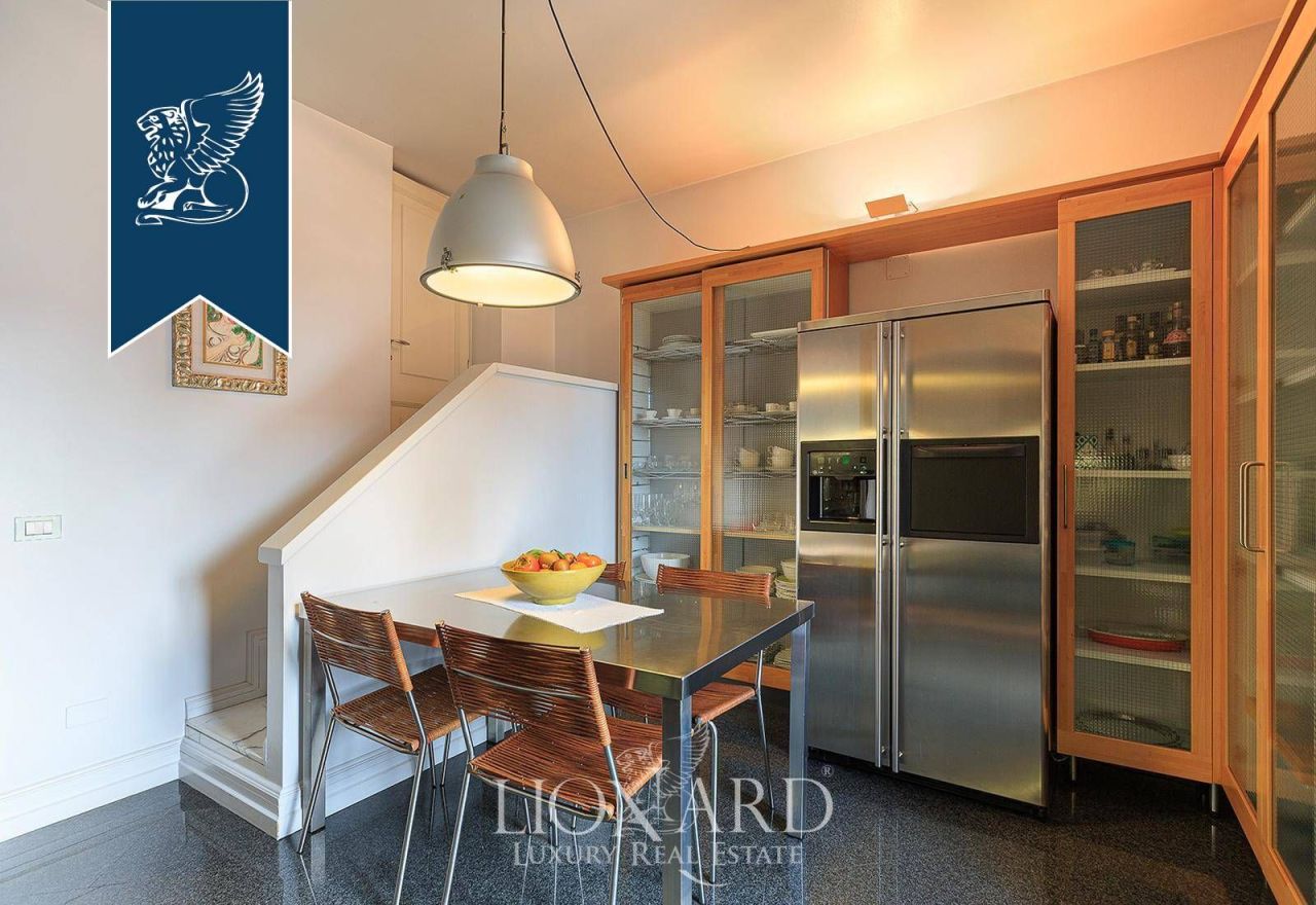 Апартаменты в Леньяно, Италия, 830 м² - фото 14