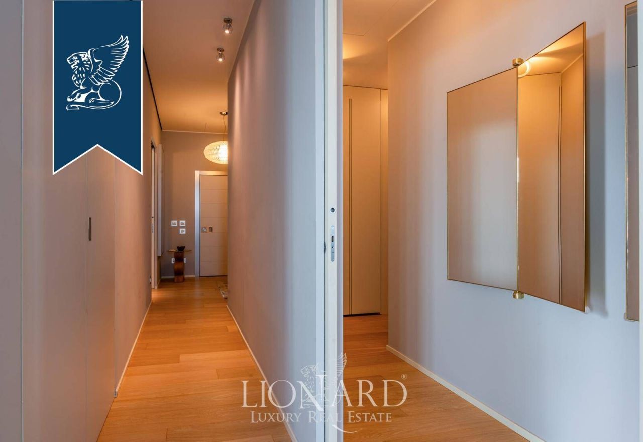 Апартаменты в Милане, Италия, 235 м² - фото 15