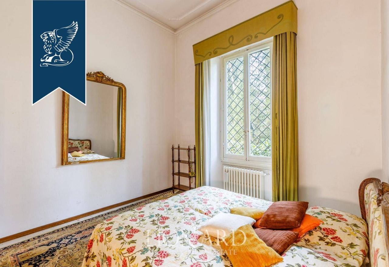 Вилла во Флоренции, Италия, 550 м² - фото 18