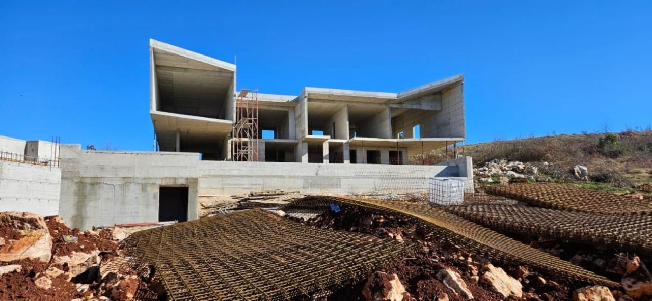 Вилла в Буйе, Хорватия, 443 м² - фото 1