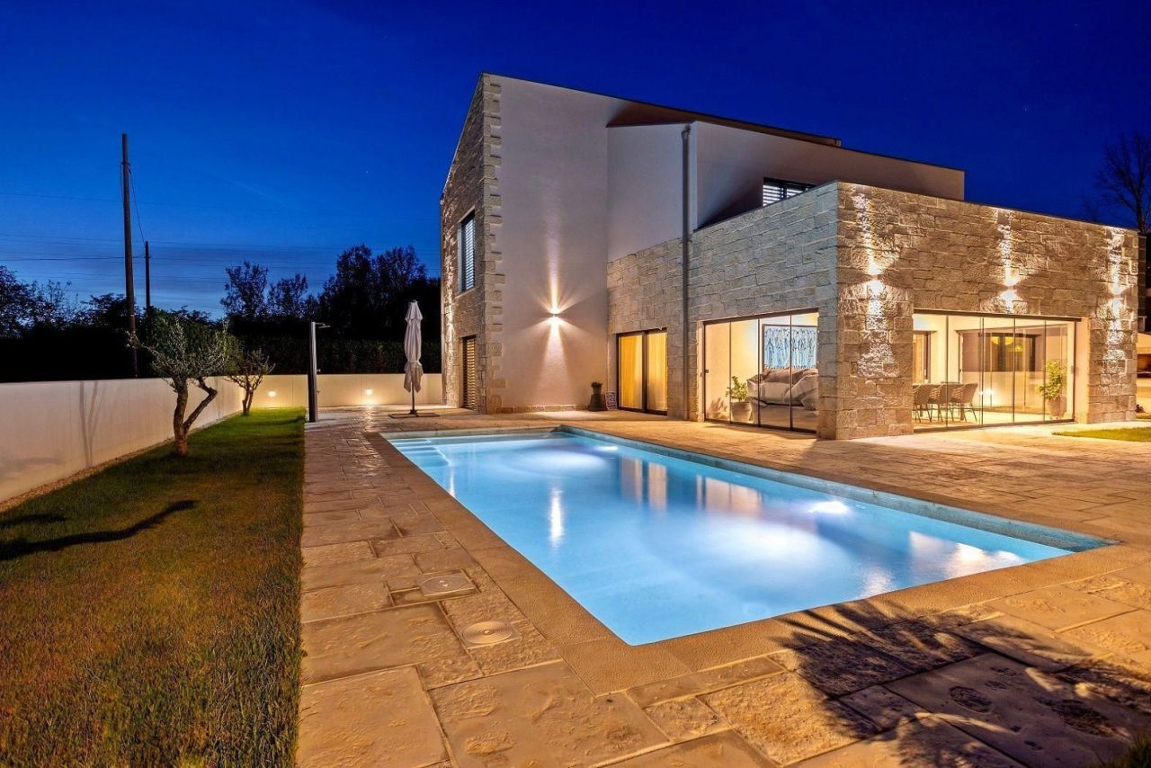 Вилла в Светвинченате, Хорватия, 200 м² - фото 1