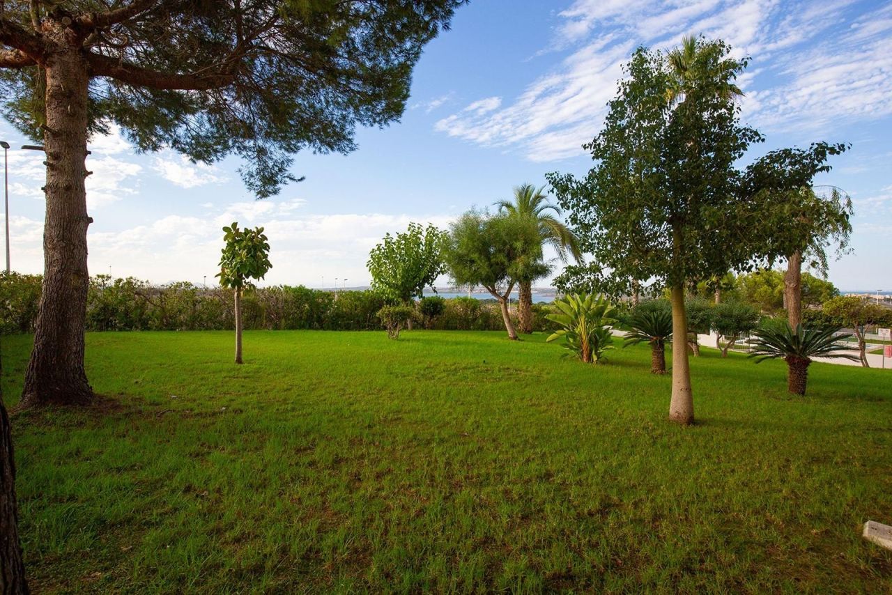 Квартира в Торревьехе, Испания, 59 м² - фото 11