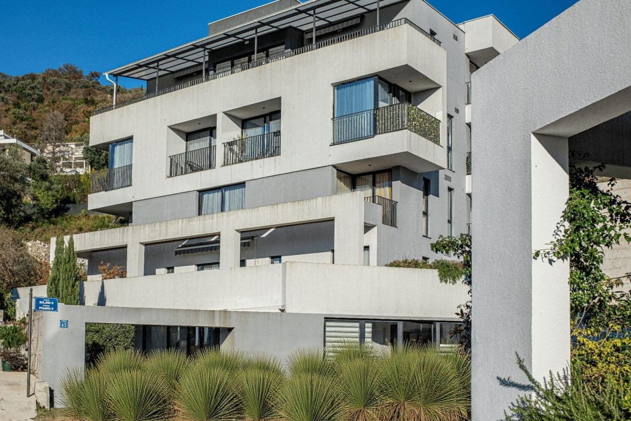 Пентхаус в Тивате, Черногория, 129 м² - фото 10