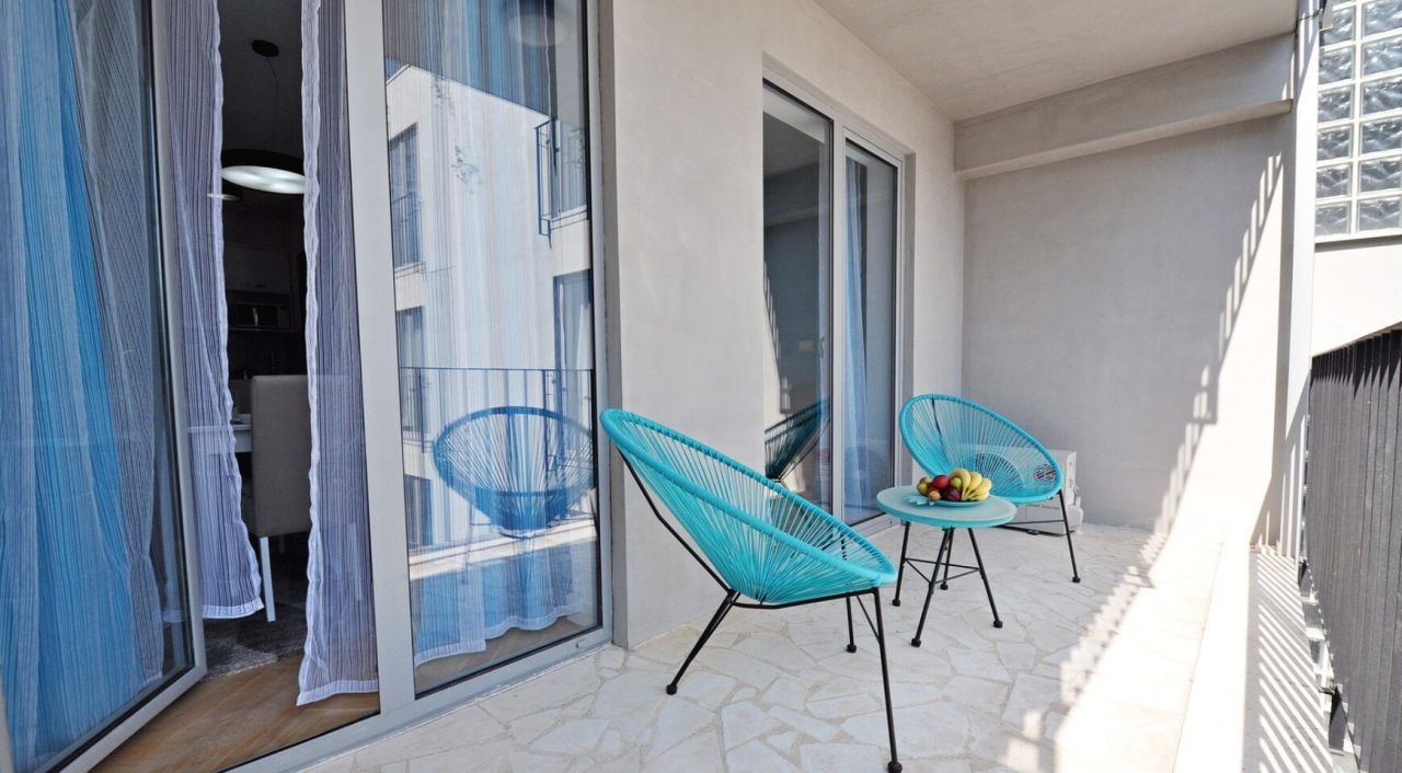 Студия в Доброте, Черногория, 38 м² - фото 14