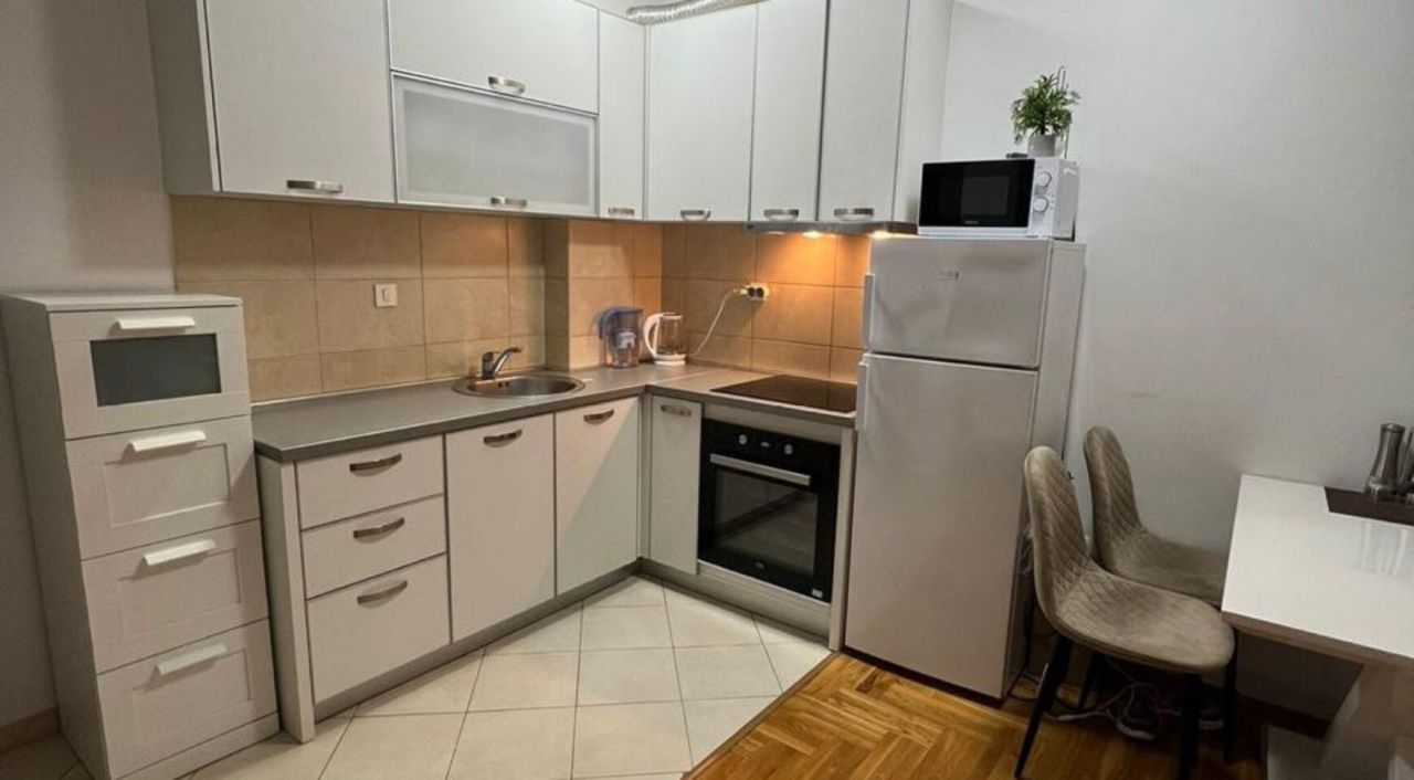 Квартира в Будве, Черногория, 43 м² - фото 9