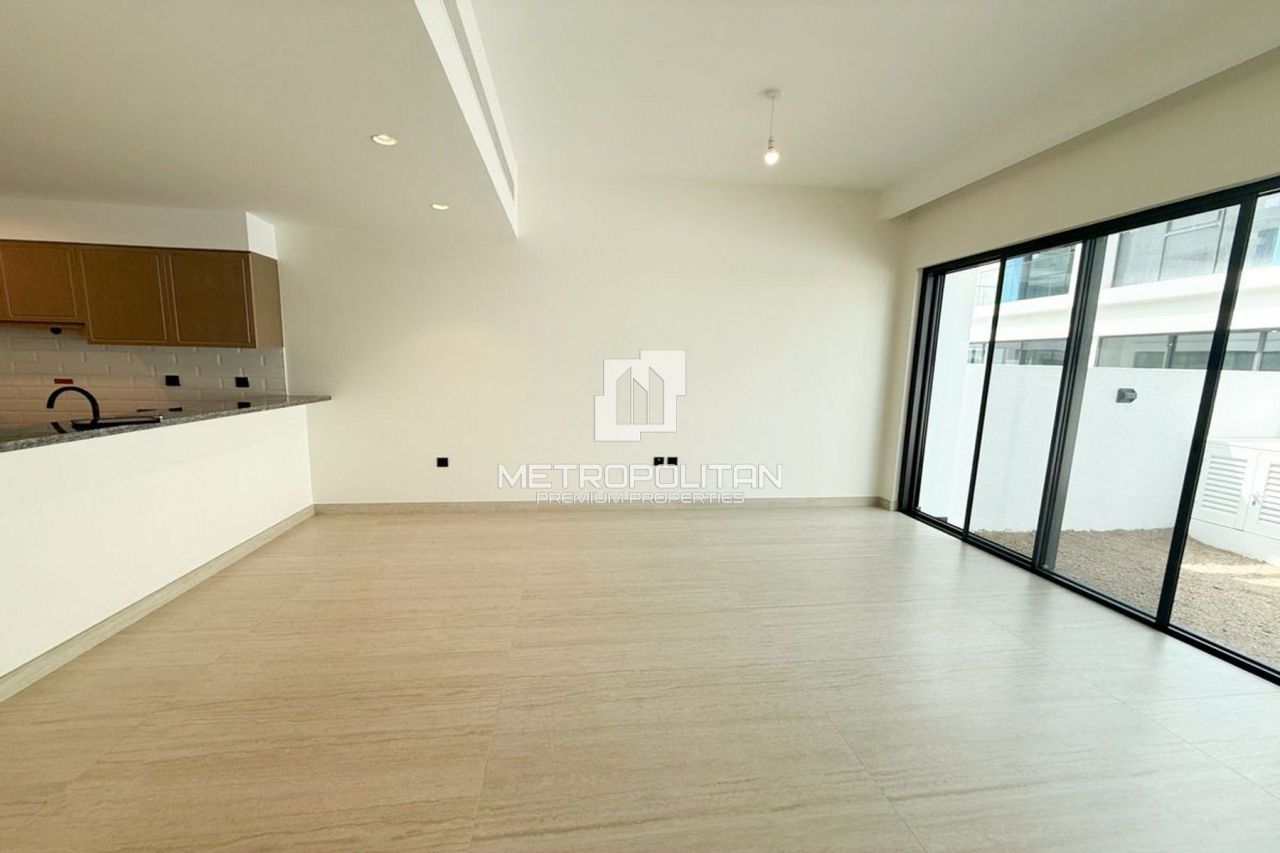 Таунхаус в Дубае, ОАЭ, 144 м² - фото 2