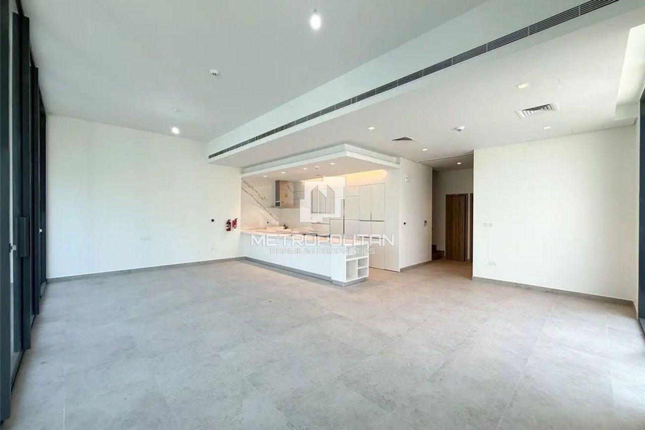 Вилла в Дубае, ОАЭ, 364 м² - фото 2