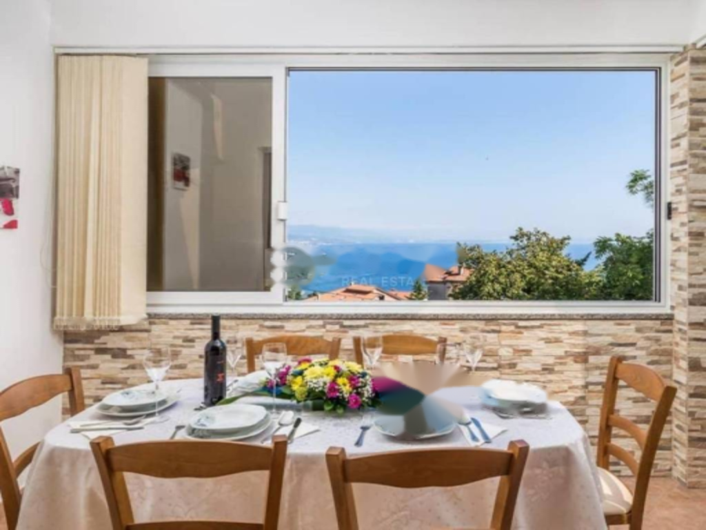 Квартира в Опатии, Хорватия, 70 м² - фото 1