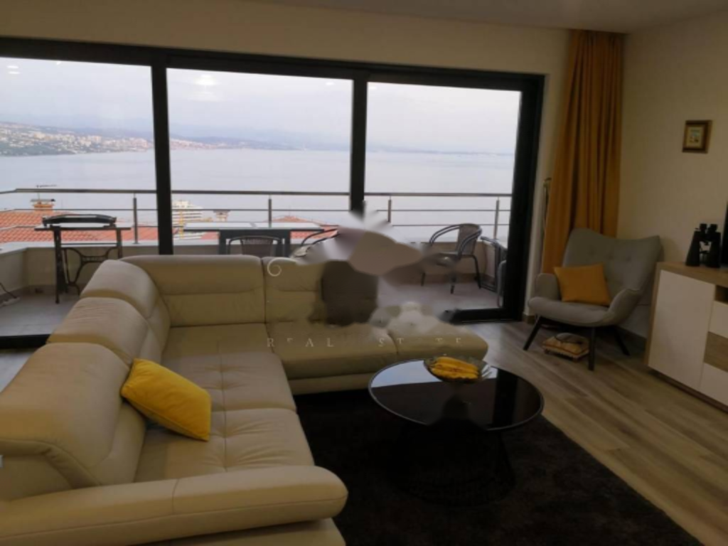 Квартира в Опатии, Хорватия, 90 м² - фото 1