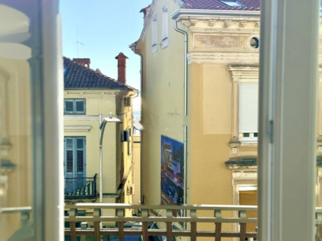 Квартира в Опатии, Хорватия, 103 м² - фото 1