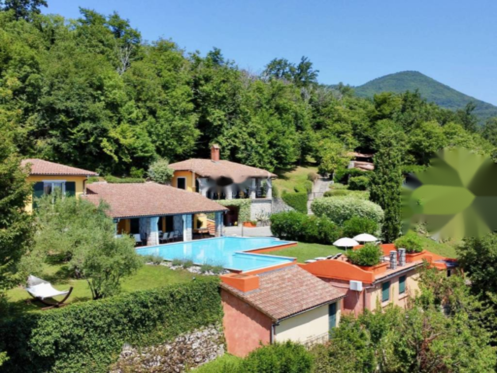 Дом в Опатии, Хорватия, 573 м² - фото 1