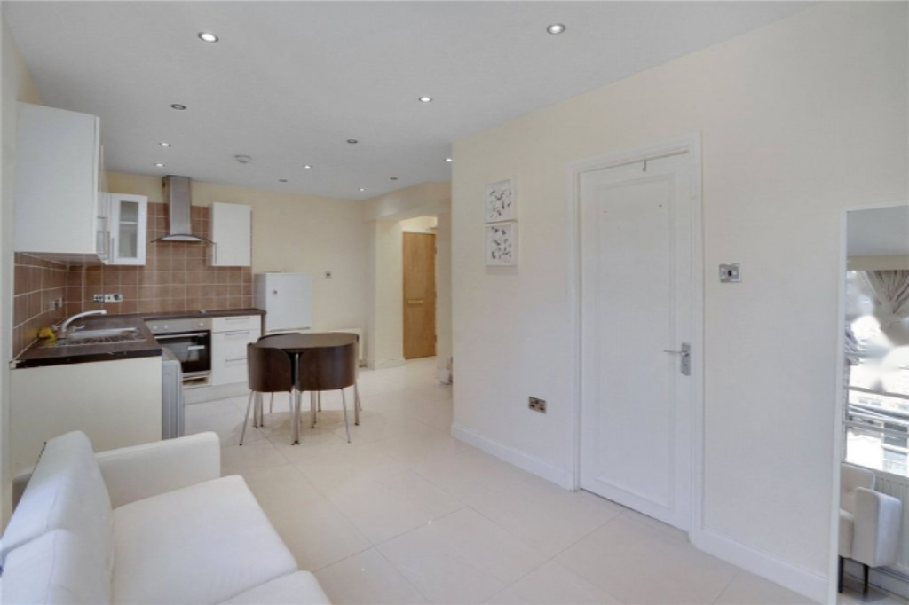 Квартира в Лондоне, Великобритания, 34 м² - фото 1