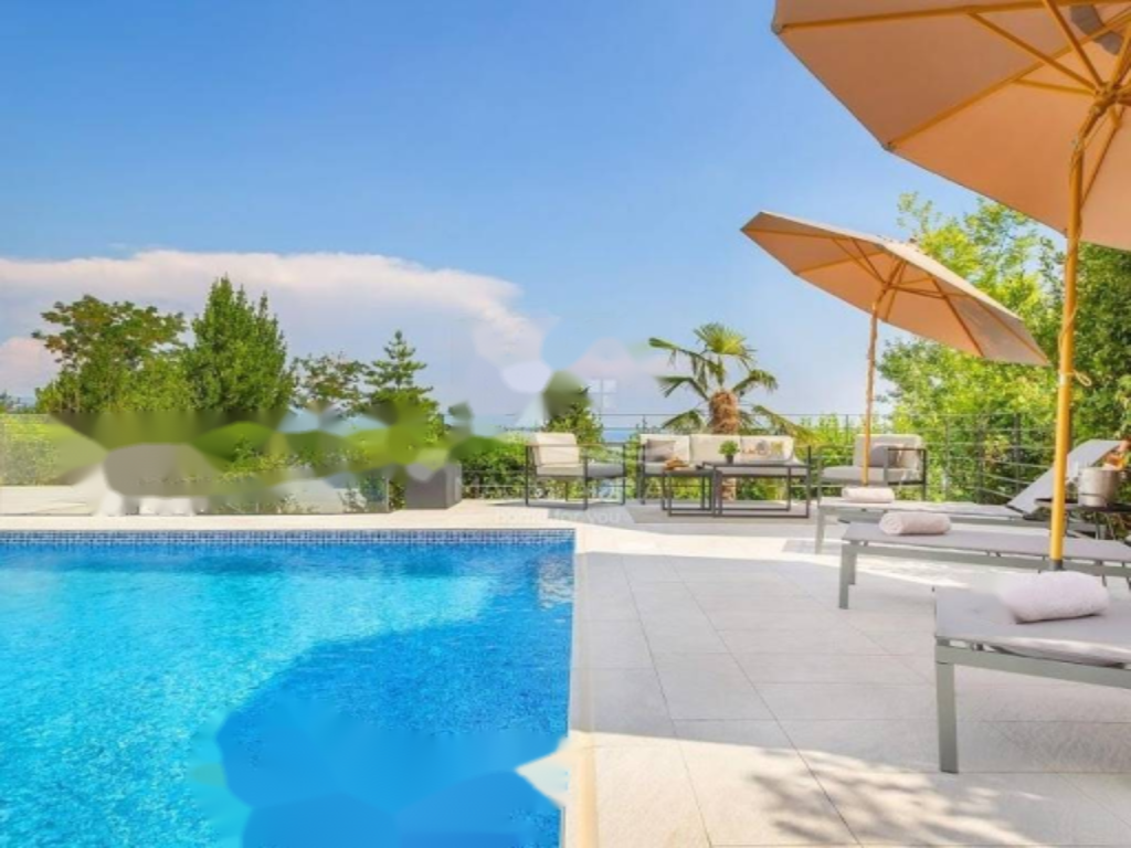 Дом в Опатии, Хорватия, 248 м² - фото 1