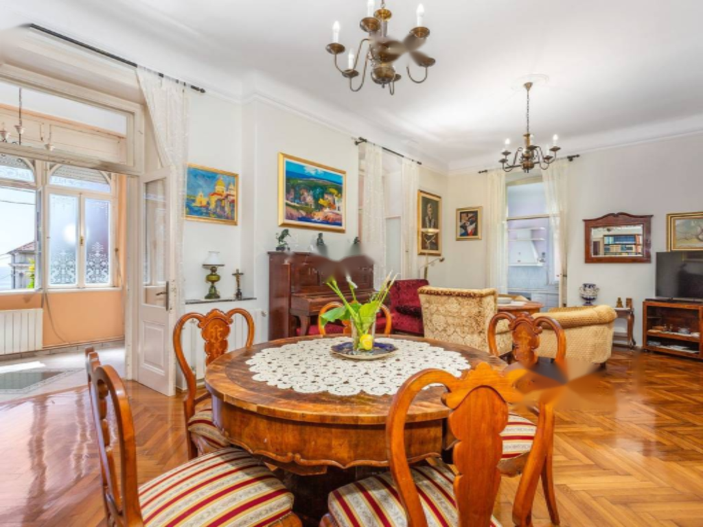 Квартира в Опатии, Хорватия, 187 м² - фото 1