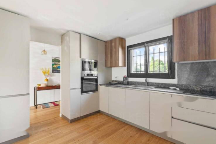 Квартира в Каннах, Франция, 113 м² - фото 2