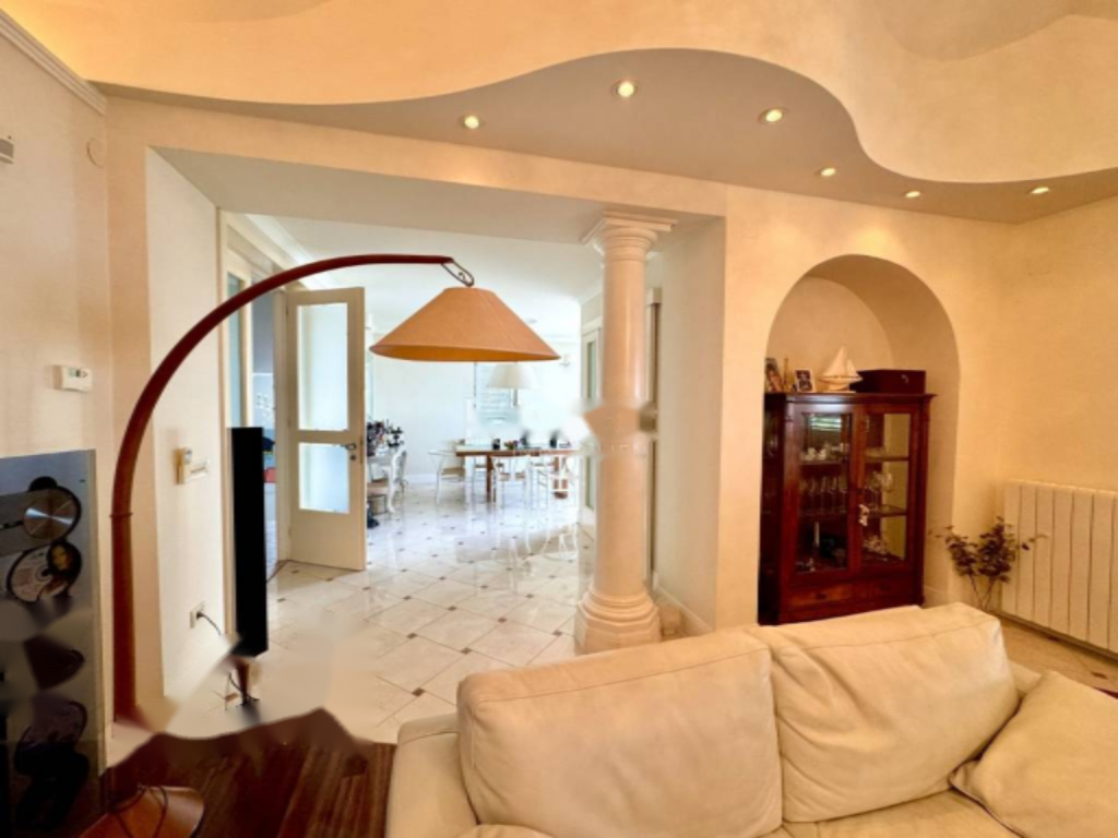 Дом в Опатии, Хорватия, 240 м² - фото 13