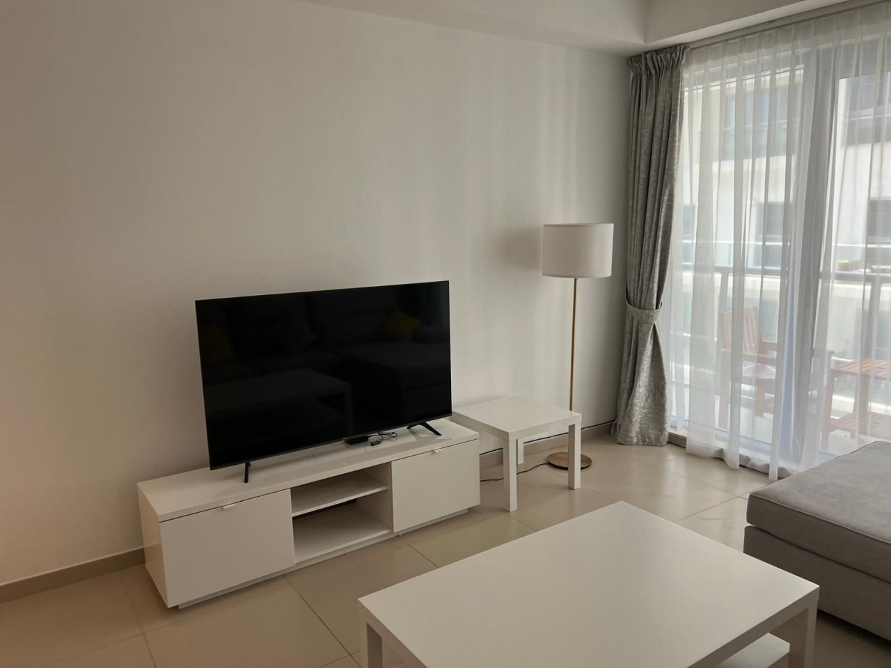 Квартира в Рас-эль-Хайме, ОАЭ, 92 м² - фото 2