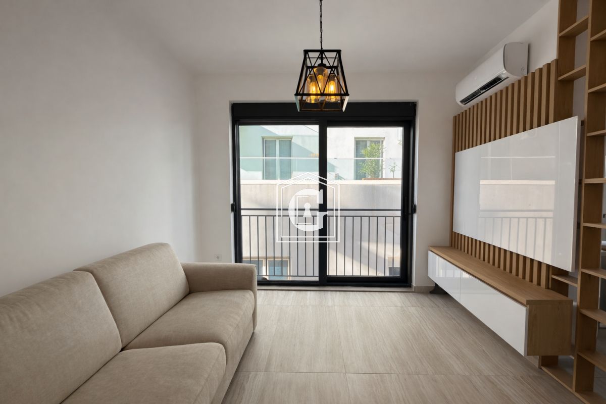 Апартаменты в Бечичи, Черногория, 61 м² - фото 1