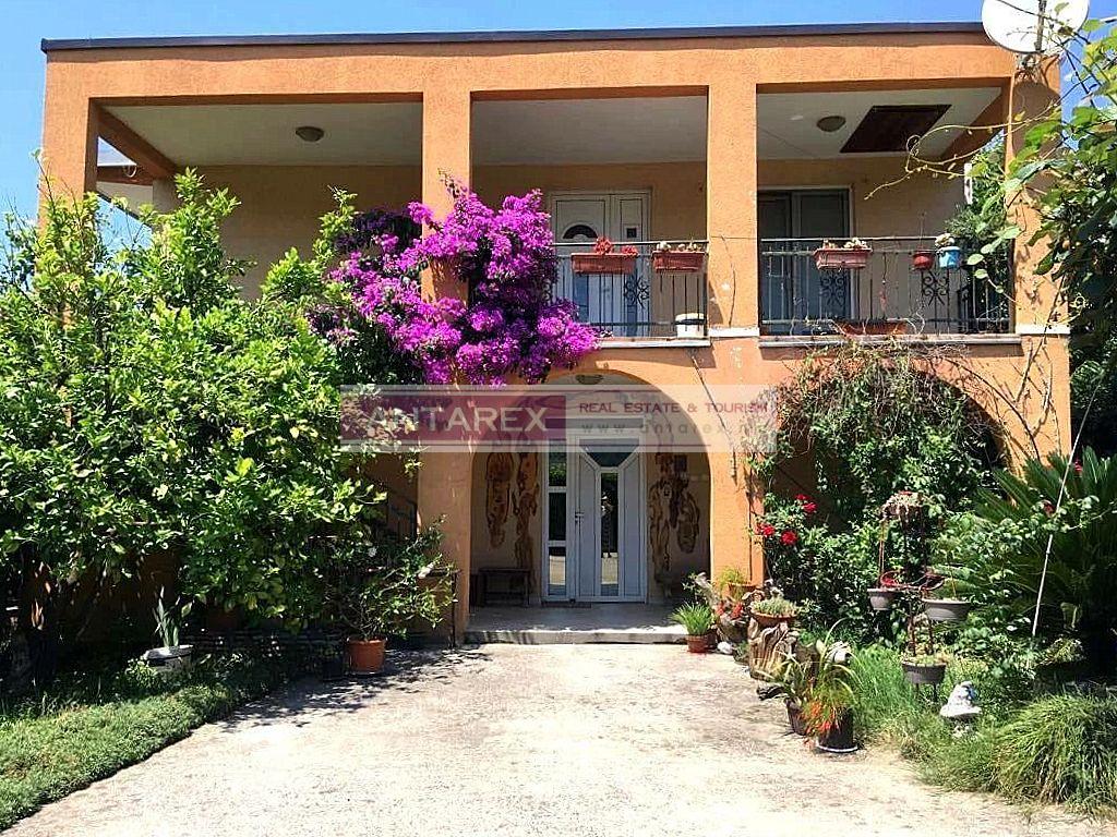 Вилла в Баре, Черногория, 165 м² - фото 1