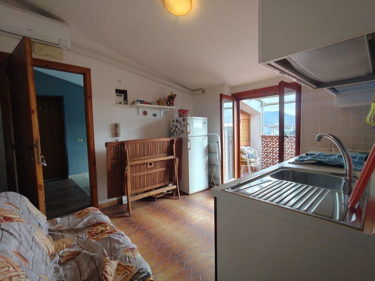 Квартира в Скалее, Италия, 50 м² - фото 14