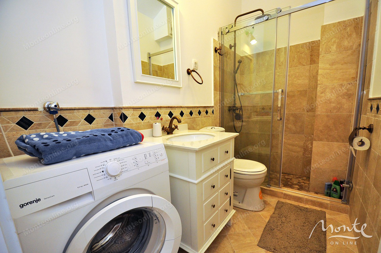 Отель, гостиница в Рисане, Черногория, 570 м² - фото 16