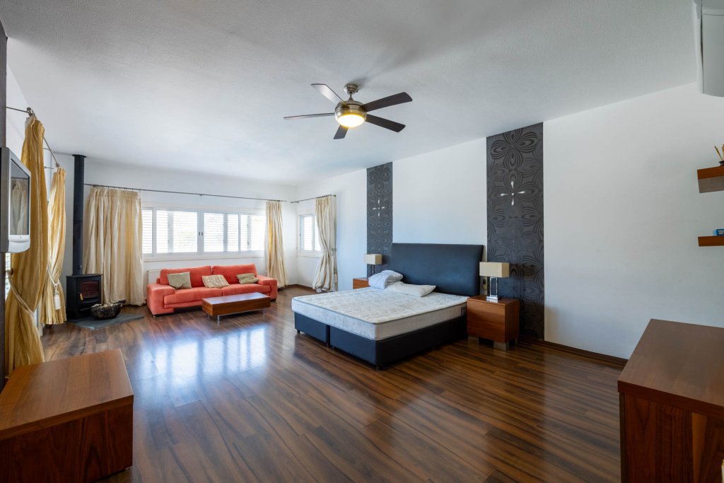 Квартира в Пафосе, Кипр, 500 м² - фото 16