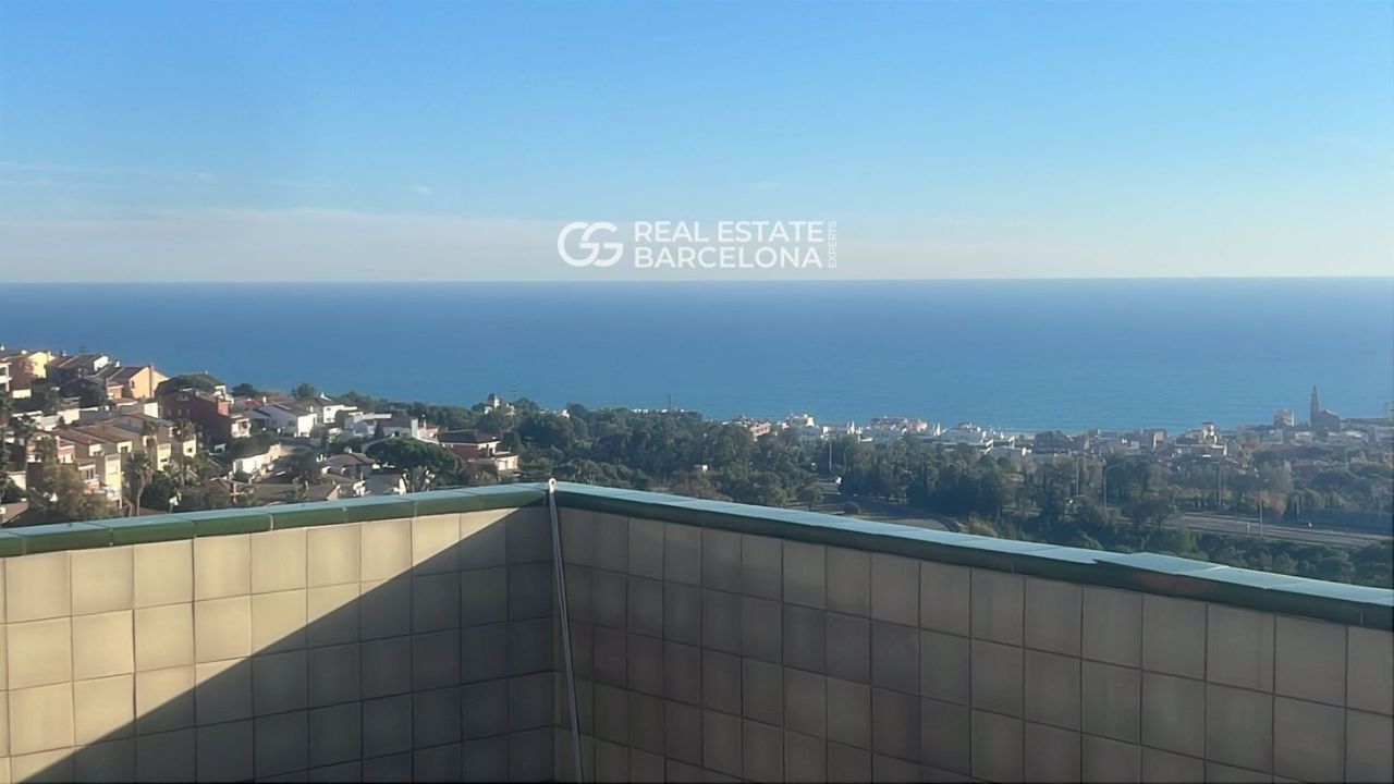 Земля в Барселоне, Испания, 3 м² - фото 12