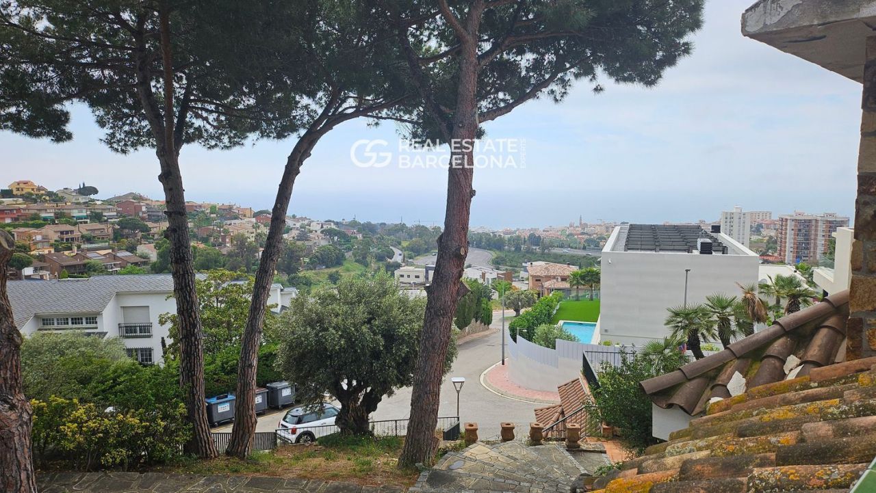 Земля в Барселоне, Испания, 3 м² - фото 13